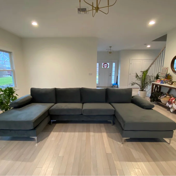 【Furniture】Makai 3 - Piece Upholstered Chaise Sectional