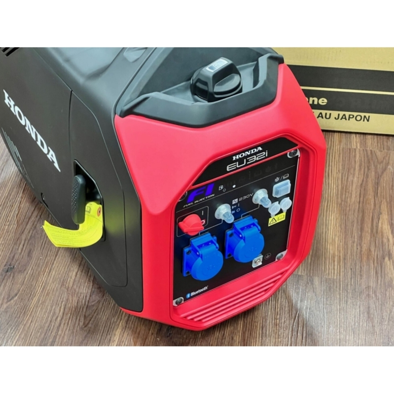 Honda EU 32i (2022 Model) power generator