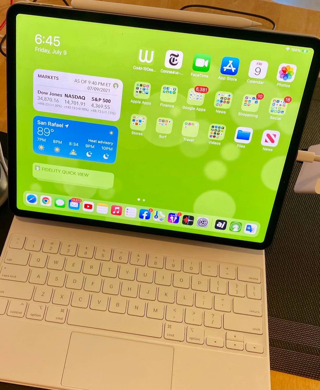 Apple 12.9-inch iPad Pro(6th Generation)